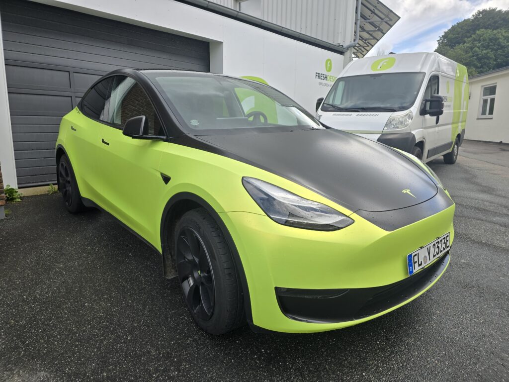 Fahrzeugvollfolierung Testla Model Y